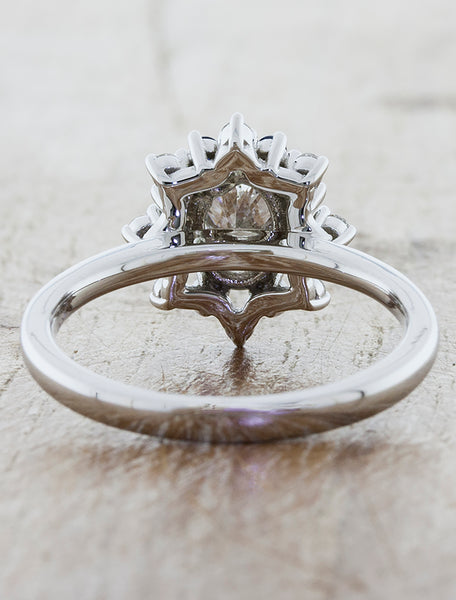 Watchstar Diamond Ring